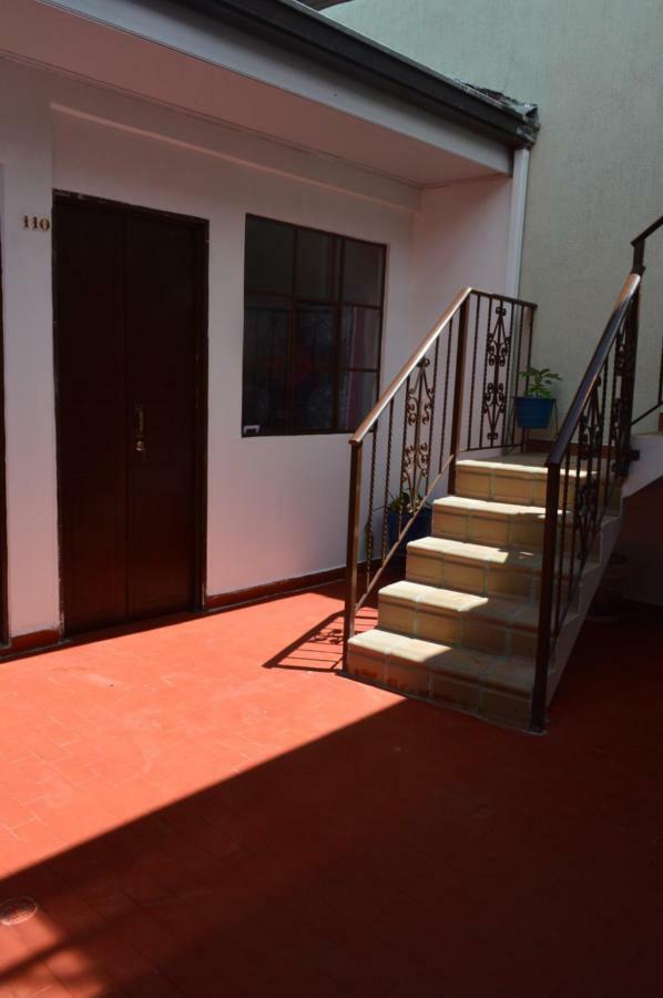 Hostel El Jardin 포펜 외부 사진
