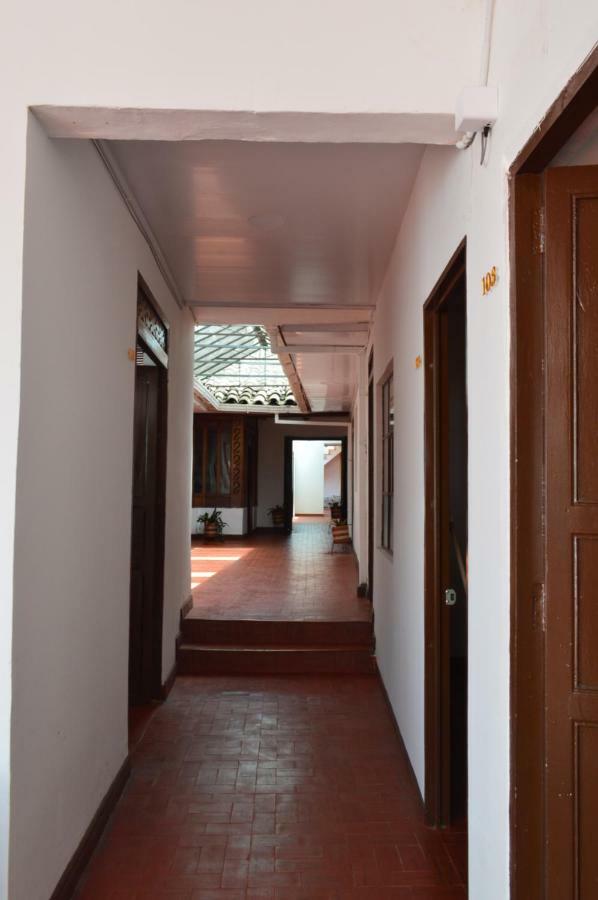 Hostel El Jardin 포펜 외부 사진