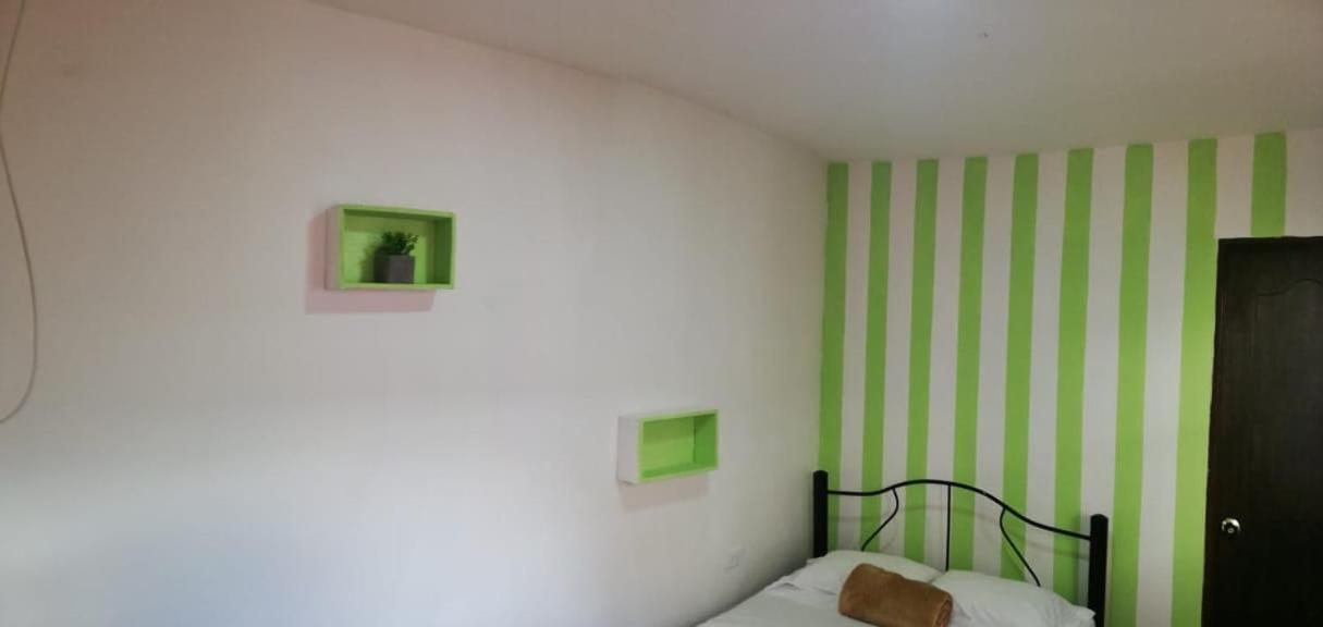 Hostel El Jardin 포펜 외부 사진