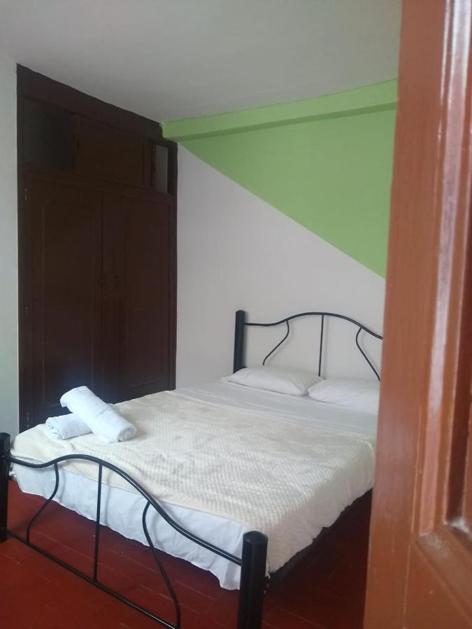Hostel El Jardin 포펜 외부 사진